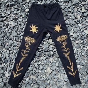 Organic Cotton Serpent & Bow x Pansy Yarrow Printed Leggings